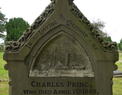 Charles Pring's headstone with the carving of a paddle steamer.